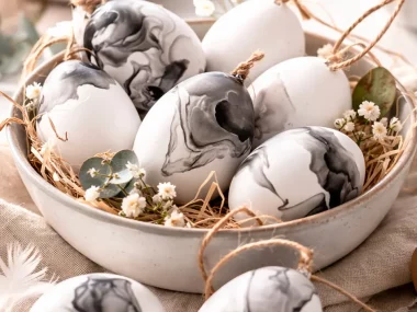 fabriquer oeuf paques marbre diy