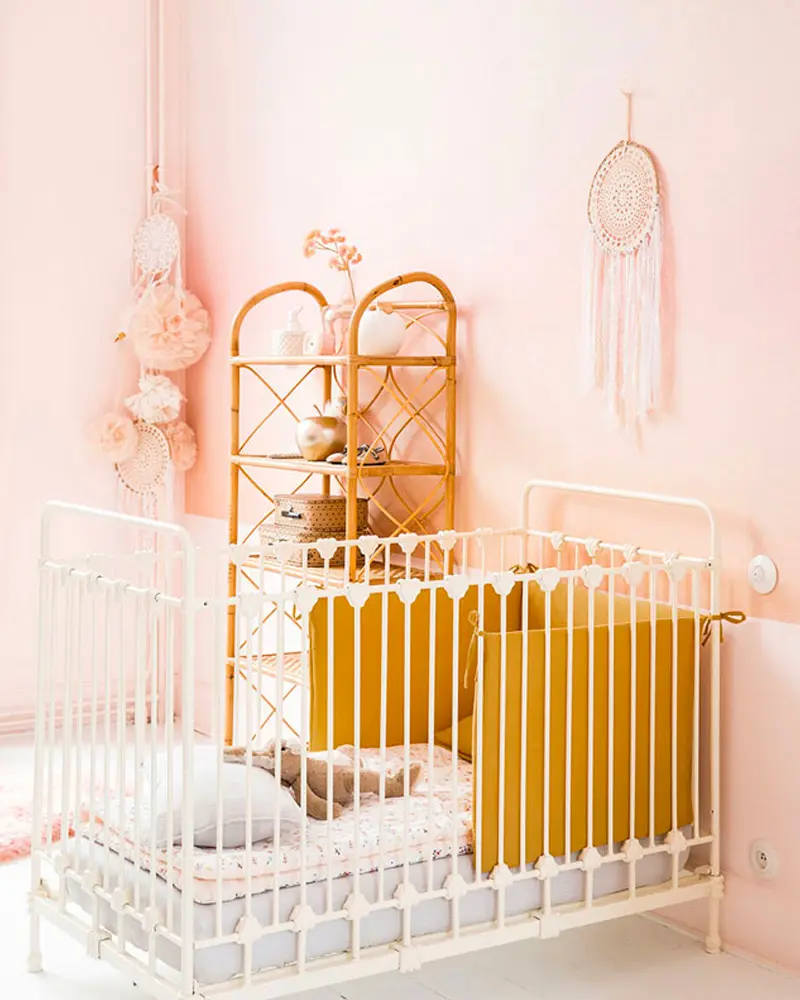 deco chambre bebe rose pastel boheme