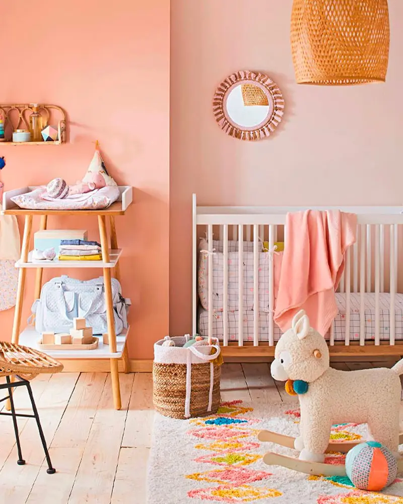 deco chambre bebe rose scandinave