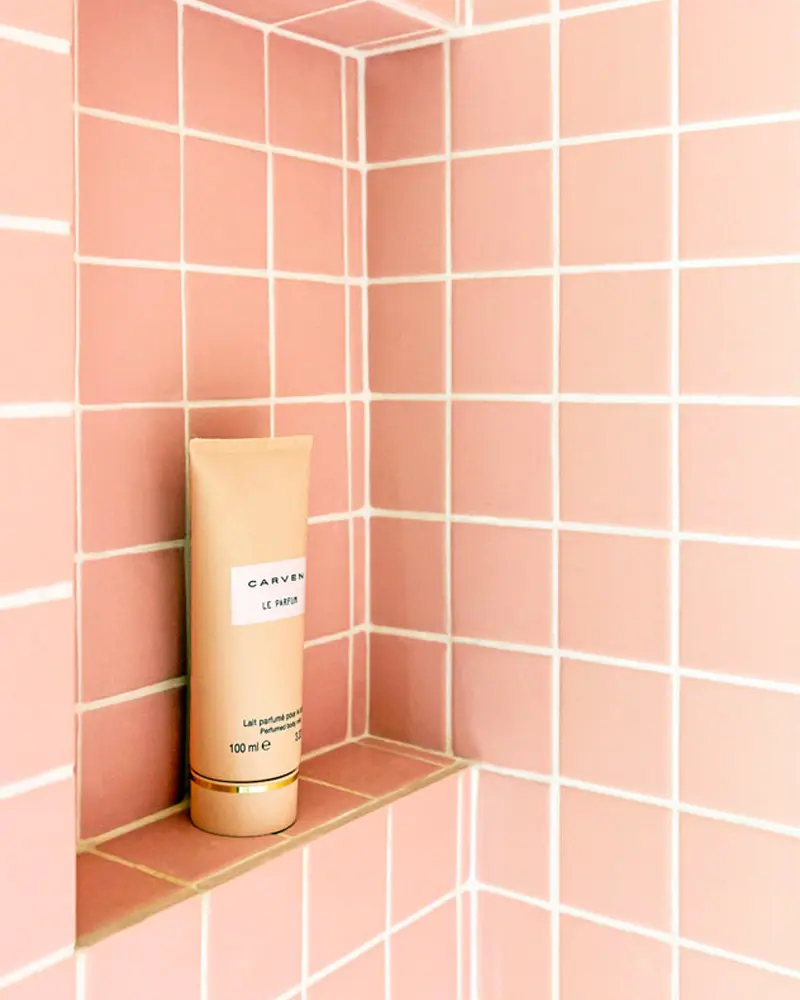 deco appartement nature vert rose salle de bain