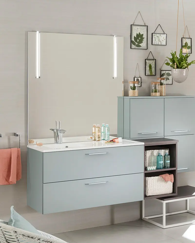 deco salle de bain moderne bleu pastel