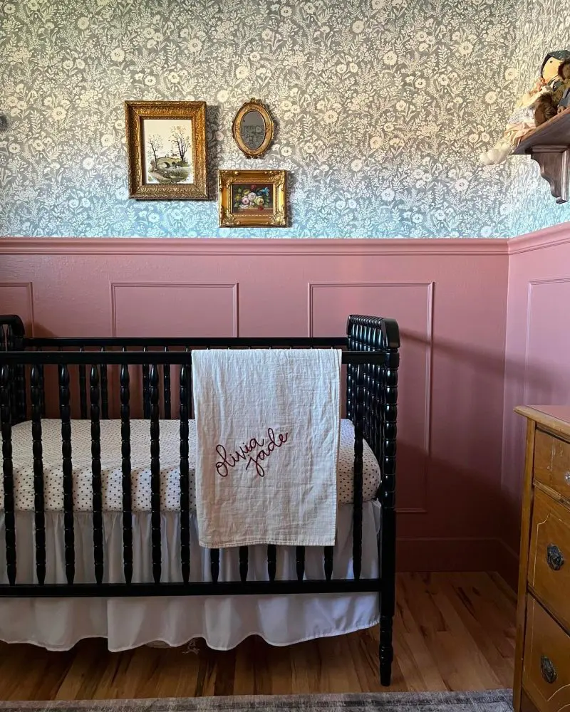 deco chambre bebe rose noir
