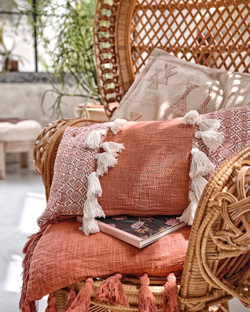 coussin tisse terracotta