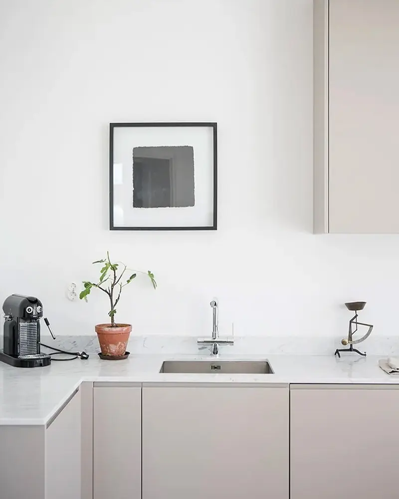 deco appartement moderne gris beige cuisine