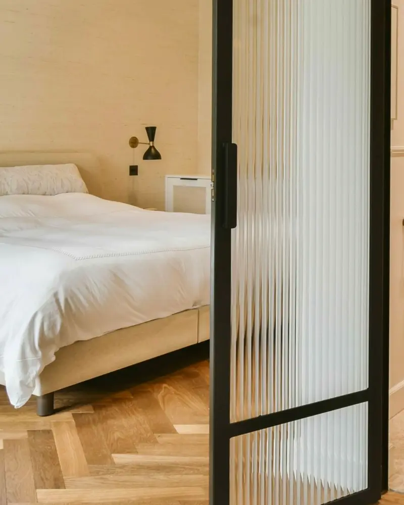 porte verre strie deco chambre