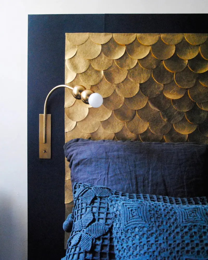 deco chambre tete de lit écaille doree