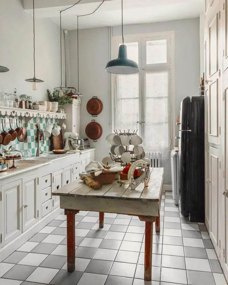 deco cuisine campagne industrielle gris