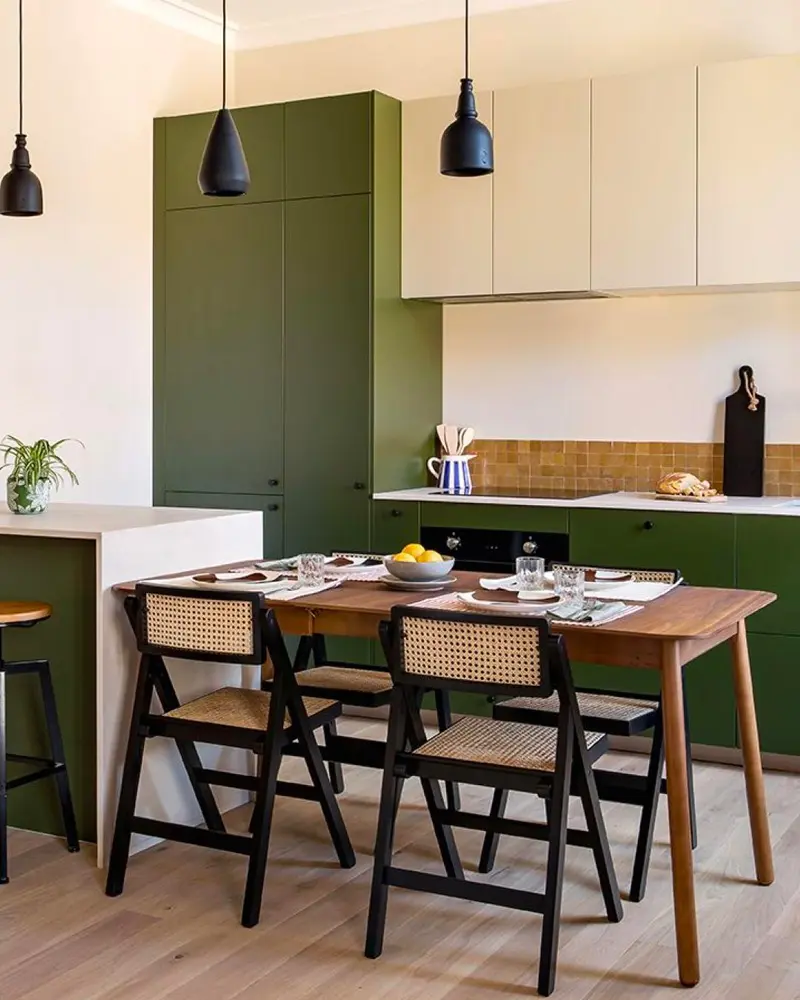 chaise cannage deco cuisine
