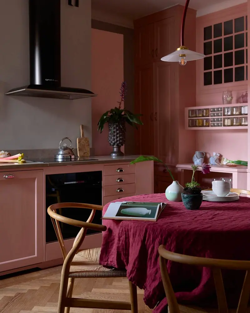 deco cuisine bordeaux rose