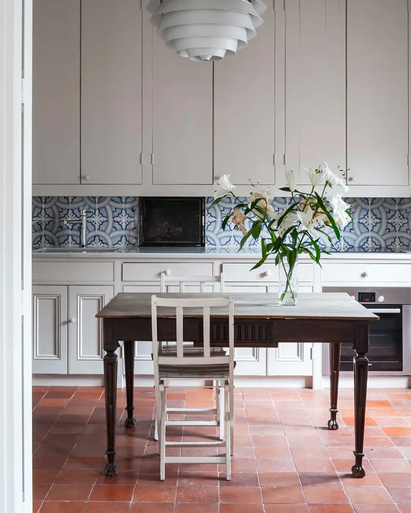 deco cuisine chic sol terre cuite