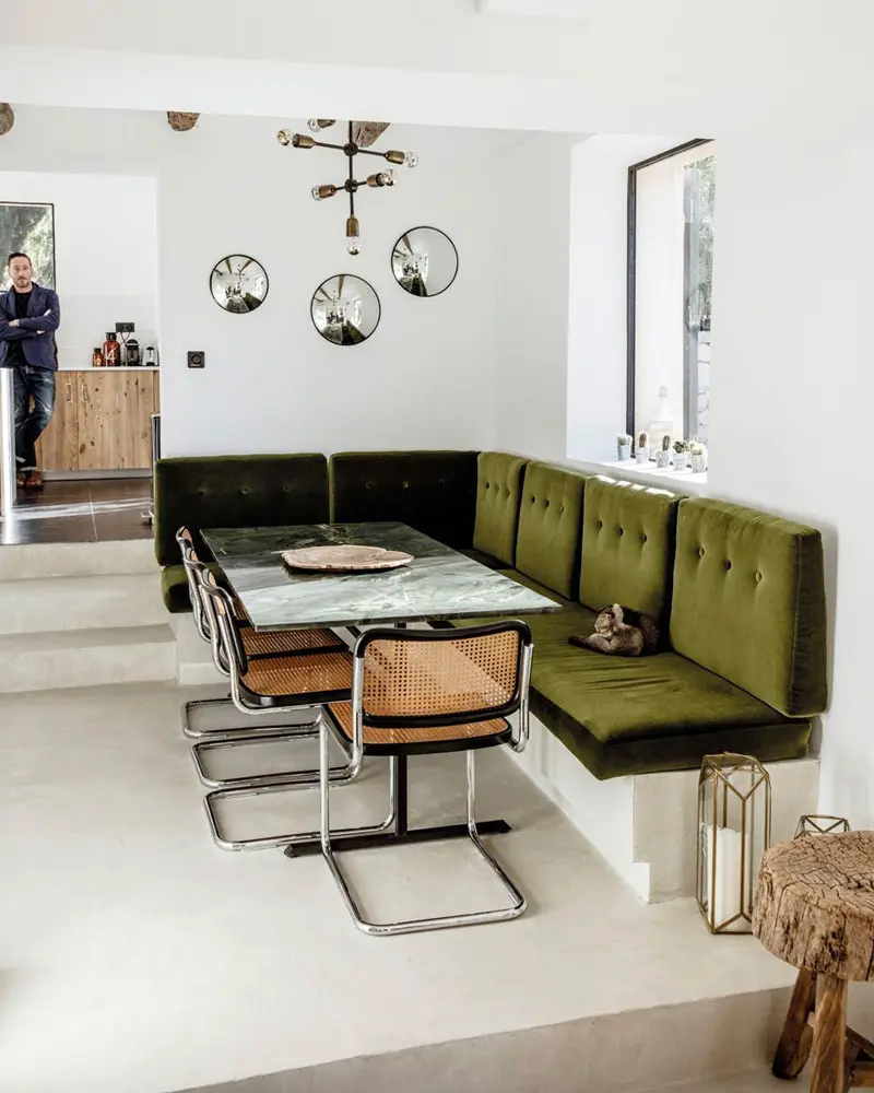 deco salle a manger banquette chaise cannage