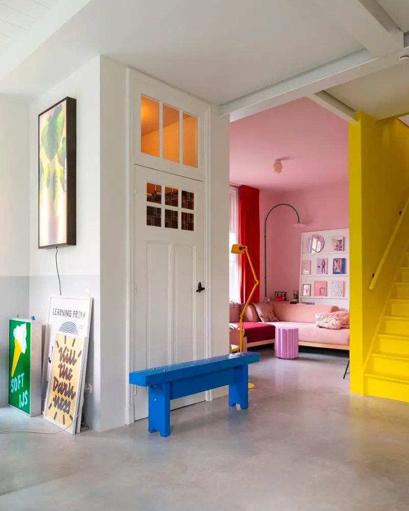 deco appartement moderne rose entree
