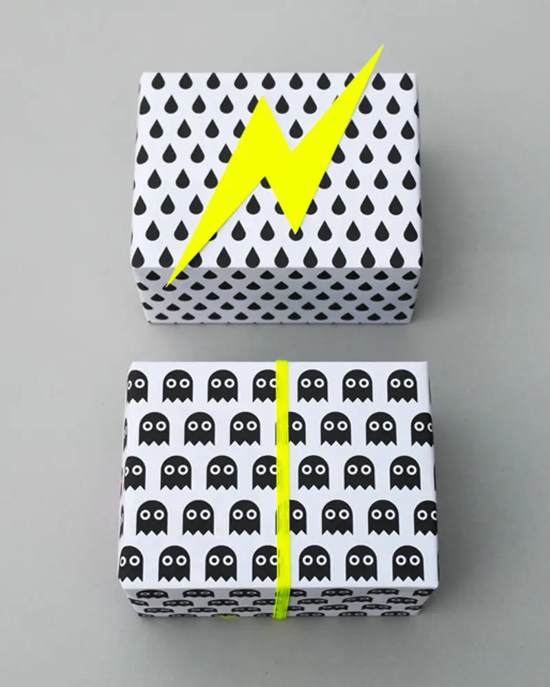 papier cadeau noir blanc a imprimer diy