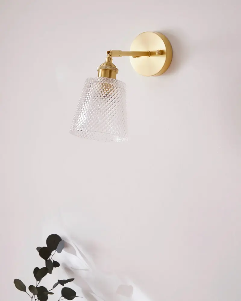 applique chic metal dore verre ciselé