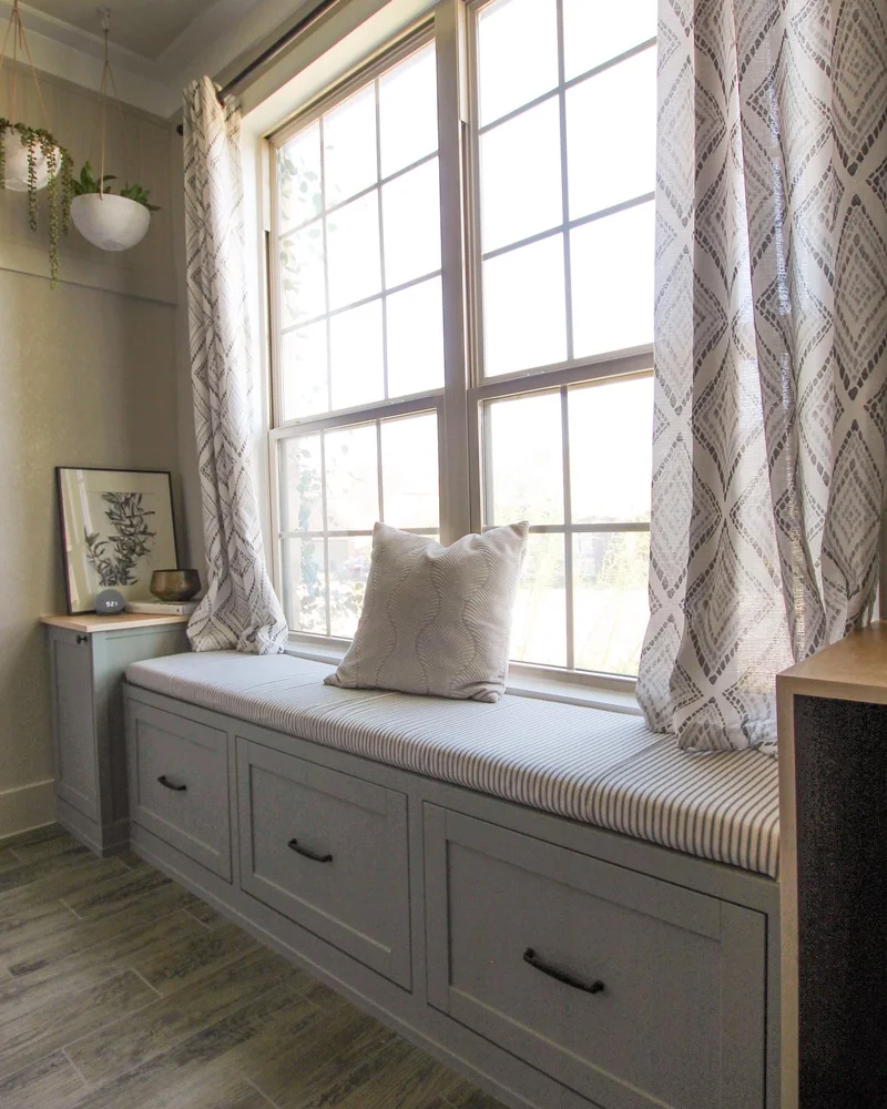 banc fenetre caisson besta ikea hack