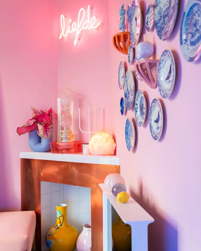 deco appartement moderne rose cheminee