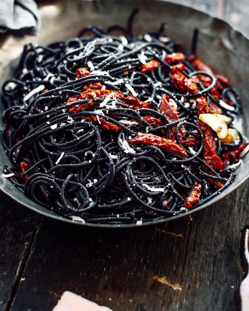 recette spaghetti encre seiche halloween